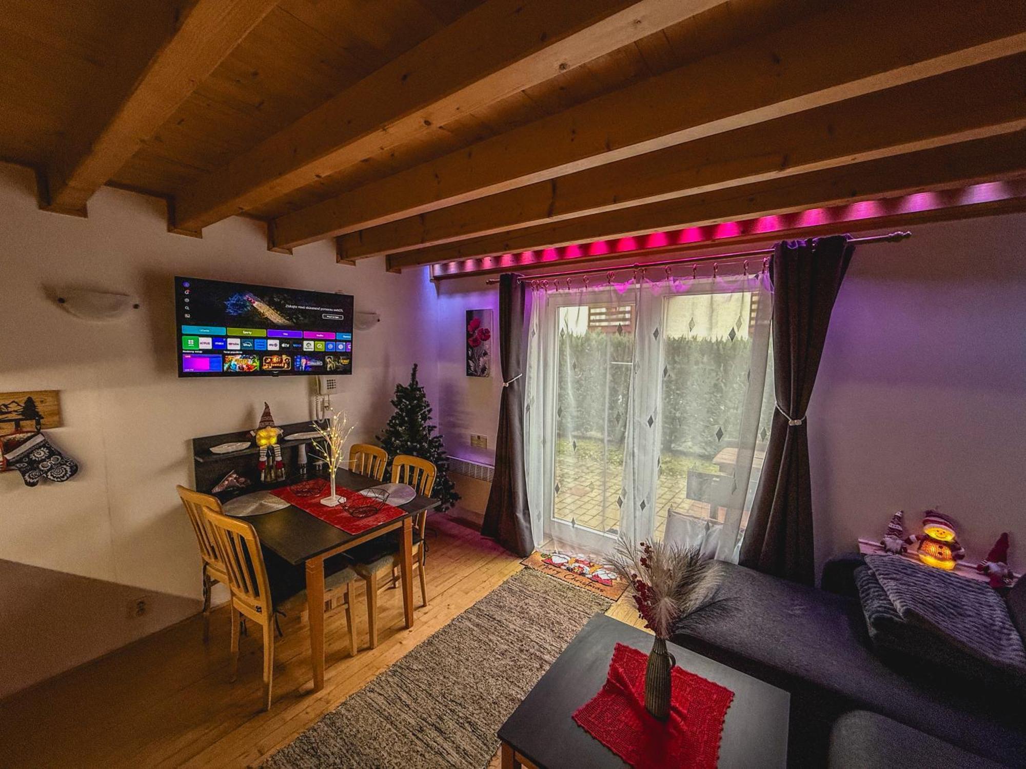 Apartman 339 - Tatralandia ลิฟตอฟสกีมิคูลาช ภายนอก รูปภาพ